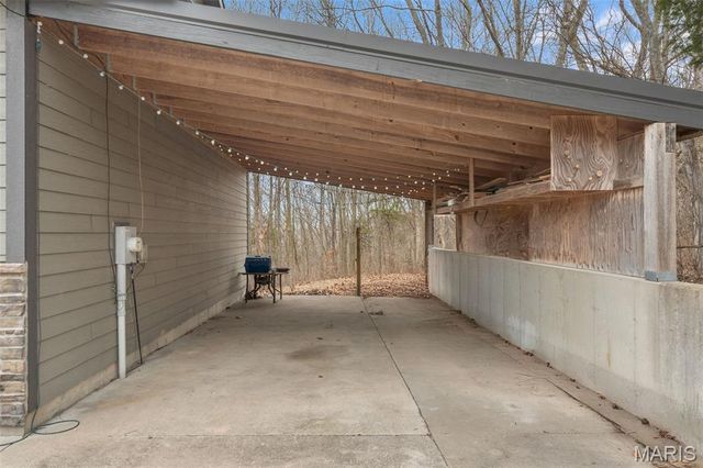 3773 Dunne Spring Road, Washington, MO 63090