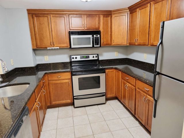 20-30 Daniels St 509, Malden, MA 02148