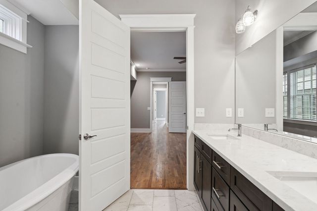 1007B Southside Ave, Nashville, TN 37203