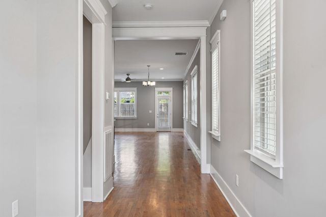 1007B Southside Ave, Nashville, TN 37203