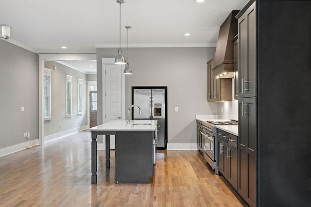 1007B Southside Ave, Nashville, TN 37203