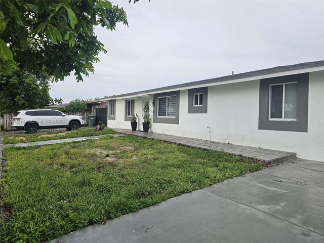 75 SW 18th Ave, Homestead, FL 33030