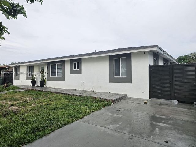 75 SW 18th Ave, Homestead, FL 33030