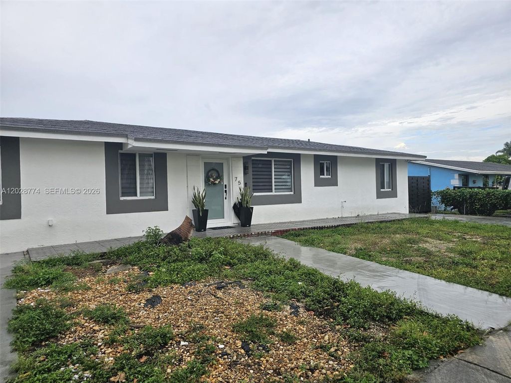 75 SW 18th Ave, Homestead, FL 33030
