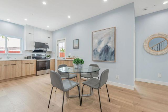 2514 Parkland Court, Santa Clara, CA 95051