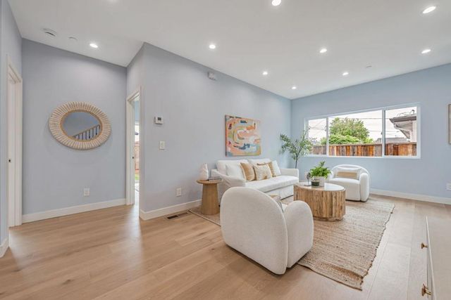 2514 Parkland Court, Santa Clara, CA 95051