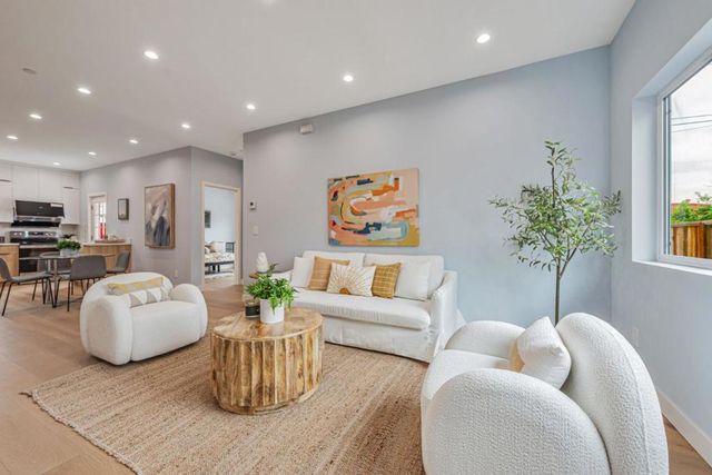 2514 Parkland Court, Santa Clara, CA 95051