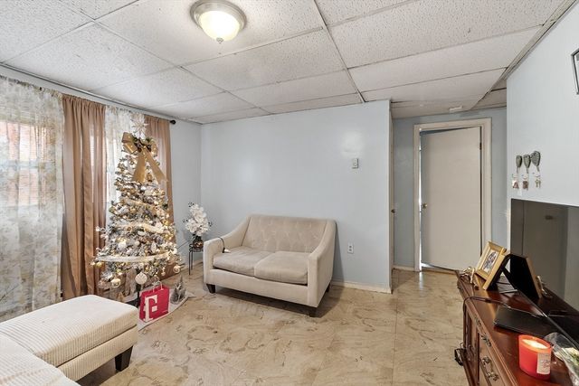 324-326 Broadway, Lawrence, MA 01841