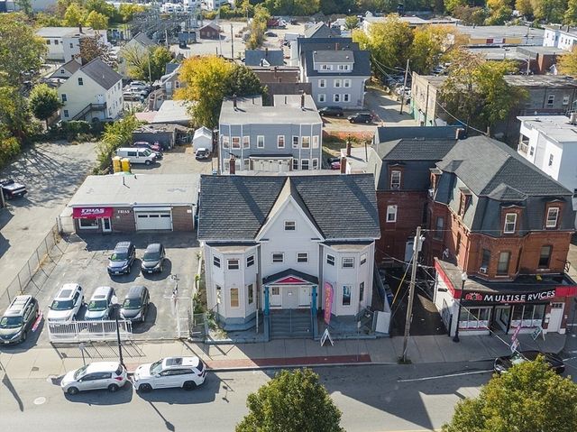 324-326 Broadway, Lawrence, MA 01841