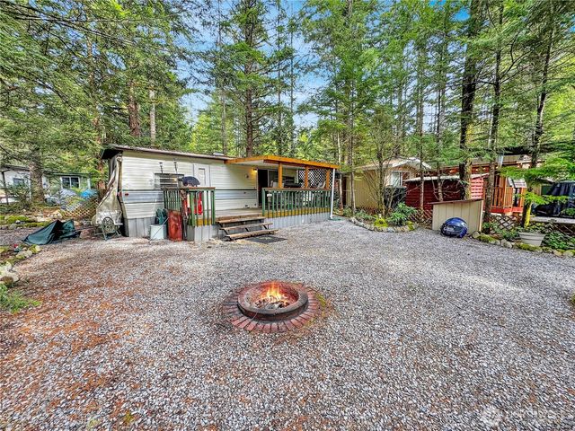 21 Drial Loop, Deming, WA 98244