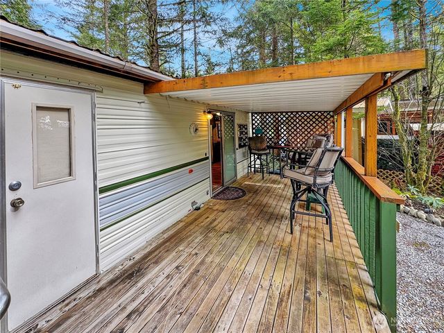 21 Drial Loop, Deming, WA 98244