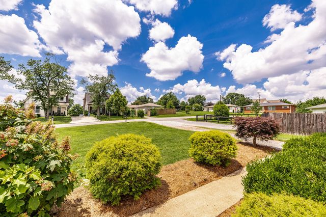 204 Noonan Ct, Nashville, TN 37206