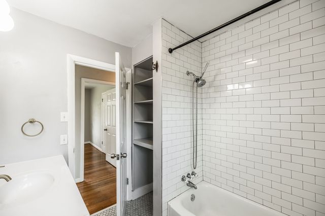 204 Noonan Ct, Nashville, TN 37206