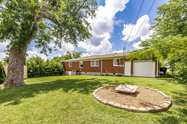 204 Noonan Ct, Nashville, TN 37206