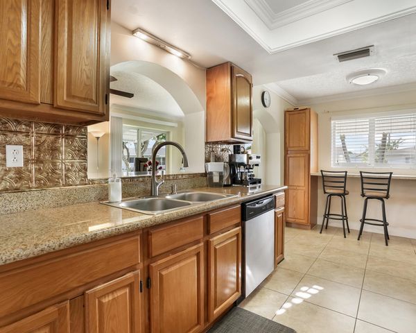 4712 Mainland Drive, Tamarac, FL 33319