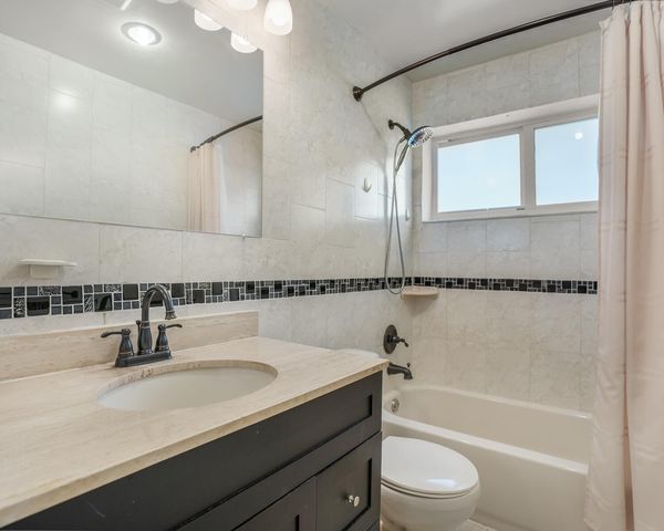 4712 Mainland Drive, Tamarac, FL 33319
