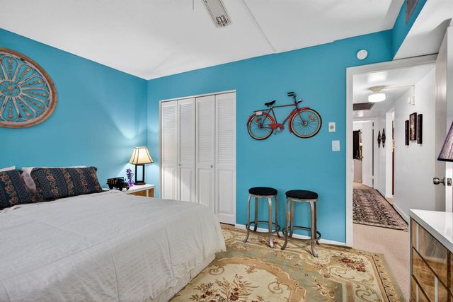 3002 Portofino Isle E3, Coconut Creek, FL 33066