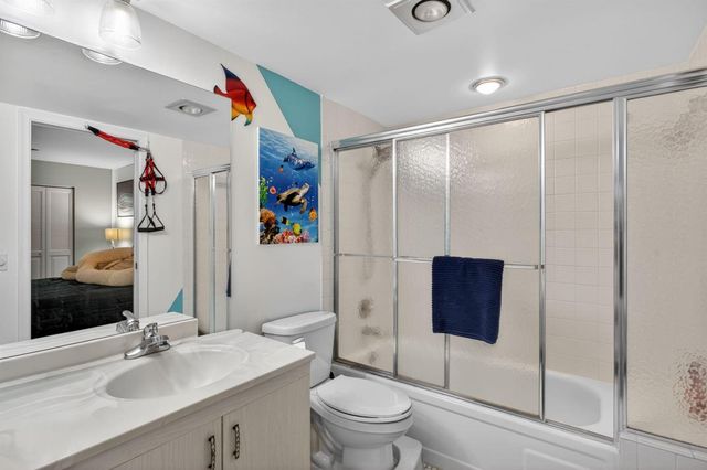 3002 Portofino Isle E3, Coconut Creek, FL 33066