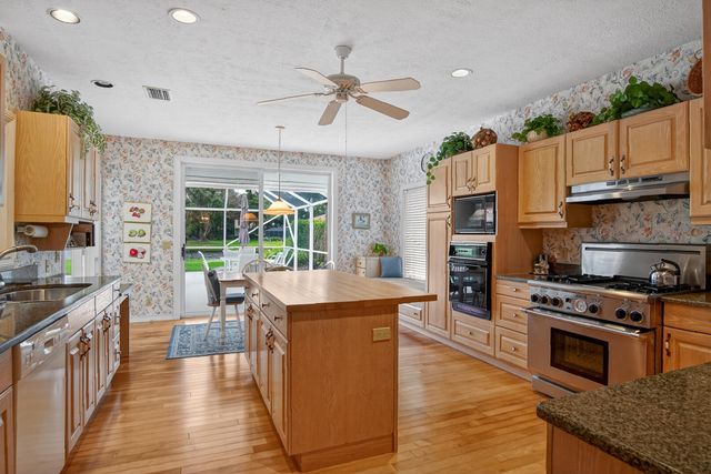 7350 Reserve Creek Drive, Port St. Lucie, Port St Lucie, FL 34986
