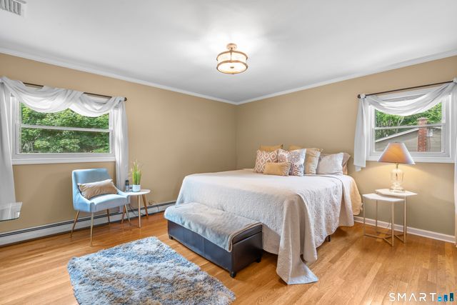 140 Flower Drive, Hamden, CT 06518