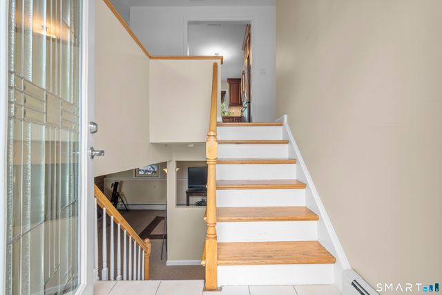 140 Flower Drive, Hamden, CT 06518