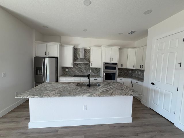 13 LATEEN SAIL DRIVE, Placida, FL 33946