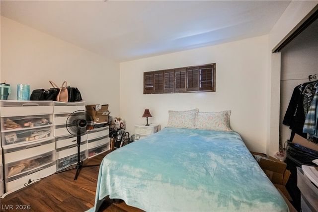 230 West Rochell Drive, Henderson, NV 89015