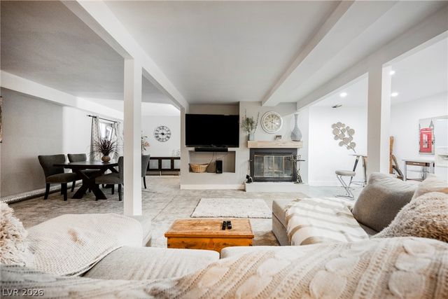 230 West Rochell Drive, Henderson, NV 89015