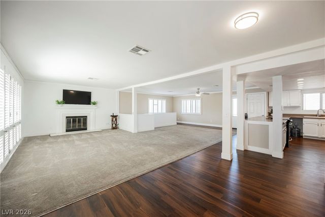 230 West Rochell Drive, Henderson, NV 89015