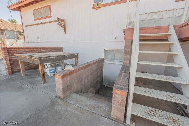 230 West Rochell Drive, Henderson, NV 89015