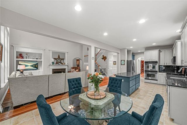 103 Thundering Hills Ridge, Canton, GA 30114
