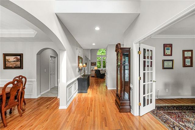 103 Thundering Hills Ridge, Canton, GA 30114