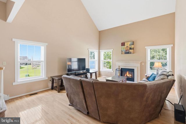 89 BELLA ROSA CT, Royersford, PA 19468