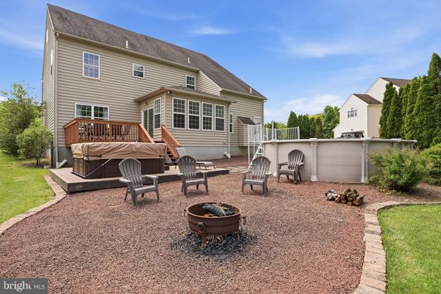 89 BELLA ROSA CT, Royersford, PA 19468