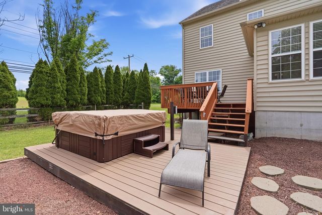 89 BELLA ROSA CT, Royersford, PA 19468