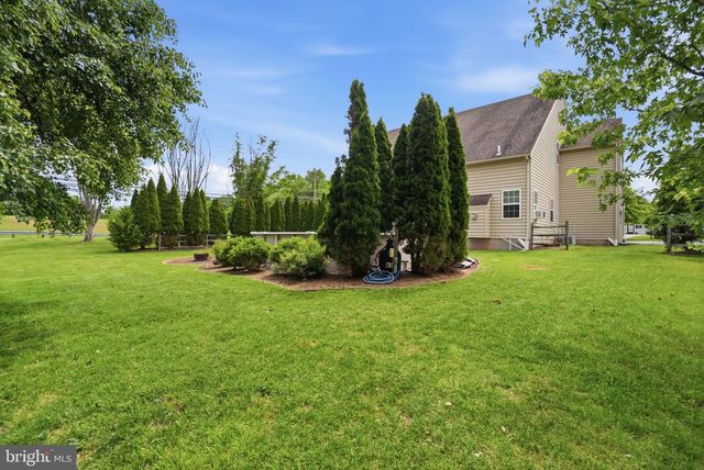 89 BELLA ROSA CT, Royersford, PA 19468