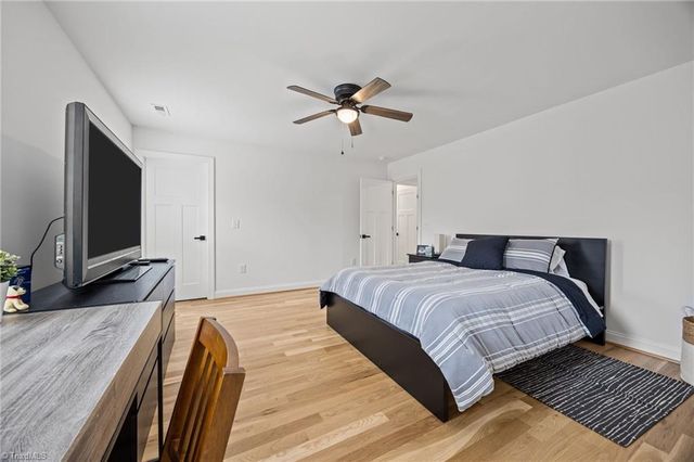 8158 Rob Roy Drive, Summerfield, NC 27358