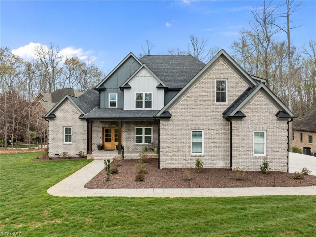 8158 Rob Roy Drive, Summerfield, NC 27358