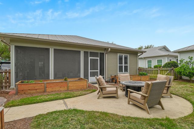 2011 Pine Island Circle, Miramar Beach, FL 32550