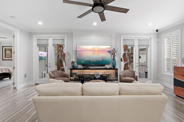 2011 Pine Island Circle, Miramar Beach, FL 32550