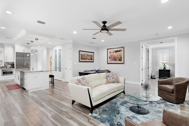 2011 Pine Island Circle, Miramar Beach, FL 32550