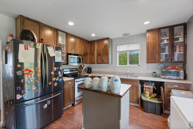 287 Rack Clayton Rd, Hohenwald, TN 38462