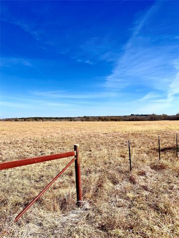 674 County Road 309, Rockdale, TX 76567