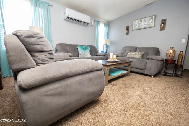 2429 E Carnation Street, Douglas, AZ 85607