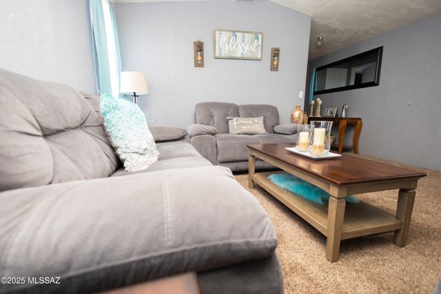 2429 E Carnation Street, Douglas, AZ 85607