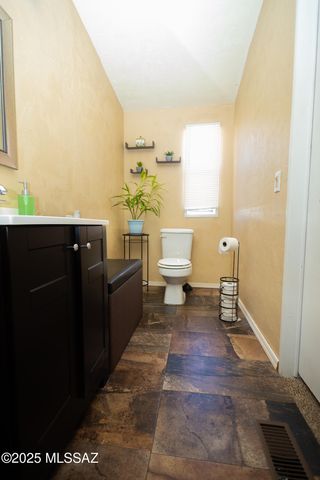 2429 E Carnation Street, Douglas, AZ 85607