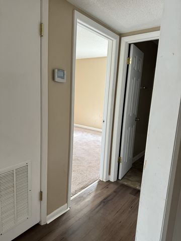 801 W End Ave Unit 2, Mcminnville, TN 37110