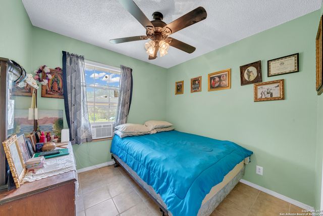 5118 War Cloud, San Antonio, TX 78242