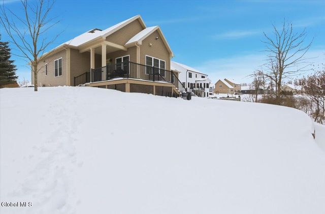 9 Fieldstone Drive, Ballston, NY 12019