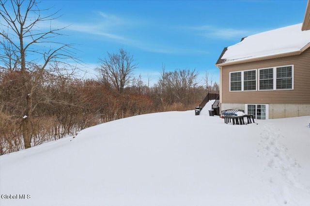 9 Fieldstone Drive, Ballston, NY 12019